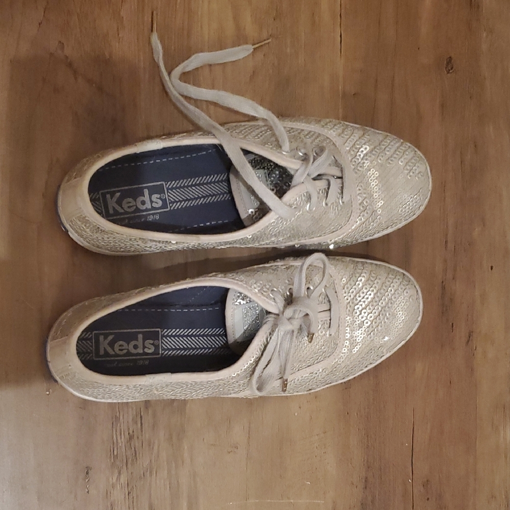 Women's Sequin Sneakers - Picture 6 of 6